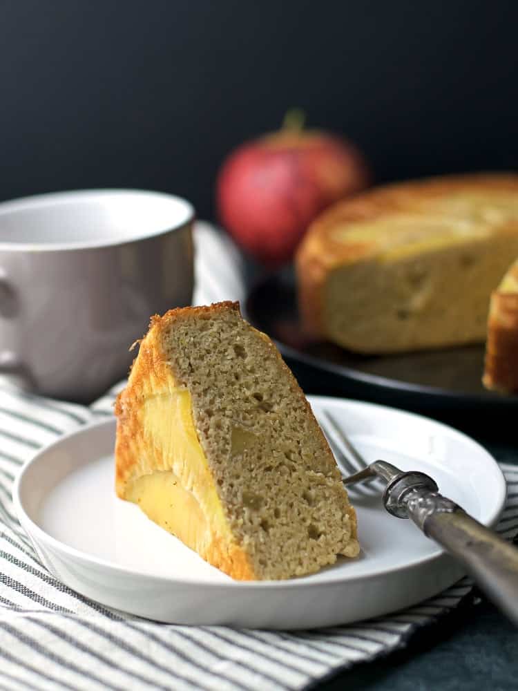 Healthy Almond Apple Cake