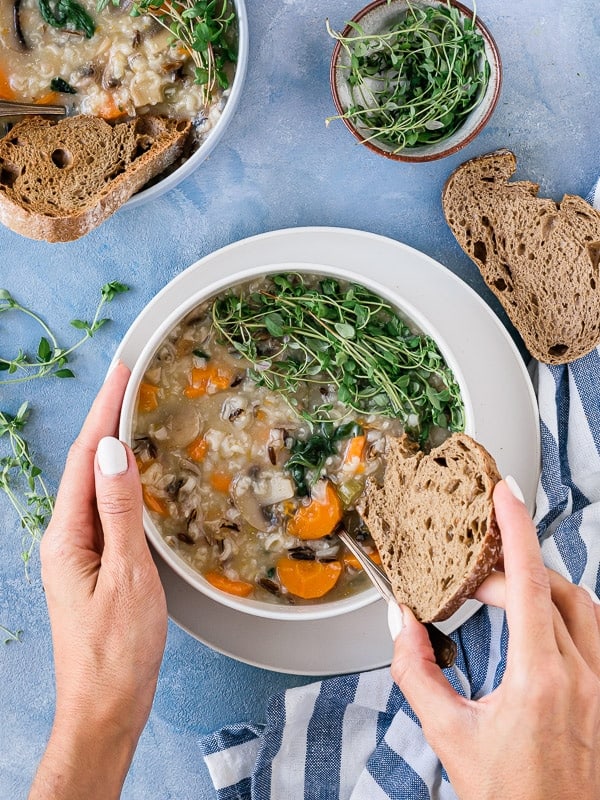 Caldo de Legumes e arroz selvagem