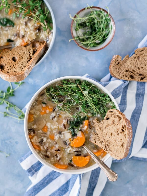 Caldo de Legumes e arroz selvagem 