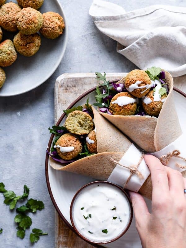 Falafel no forno com Wraps de trigo sarraceno