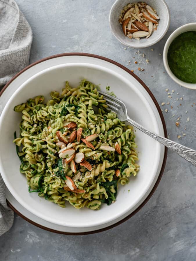 Pesto de espinafres e rúcula